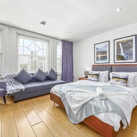 1 Bedroom Flat Piccadilly Sleep 7 In London Vr10 Eksteriør billede